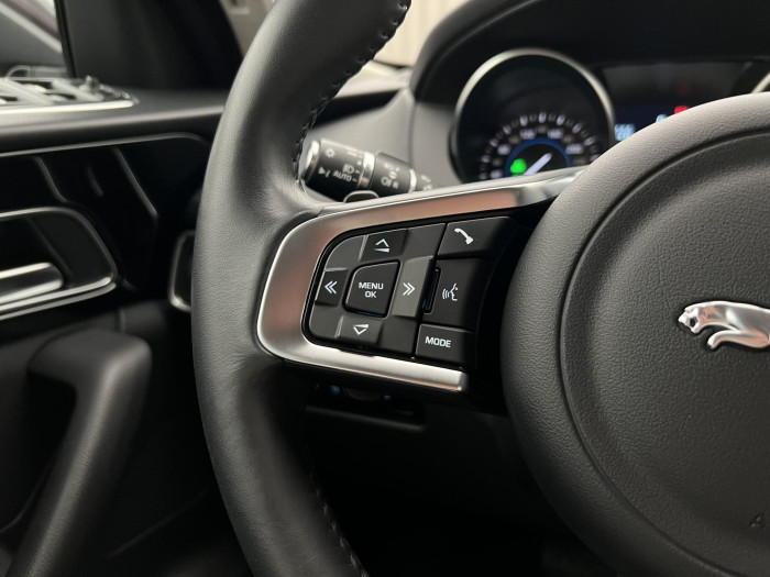 Jaguar F-Pace 20d AWD Aut CZ REZERVACE 2.0 d