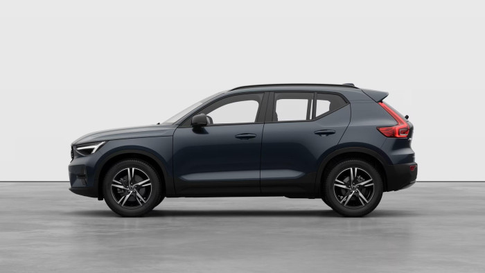 Volvo XC40 B3 AUT DARK PLUS