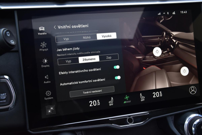 Lynk & Co 01 PHEV DCT AUT 1.maj.