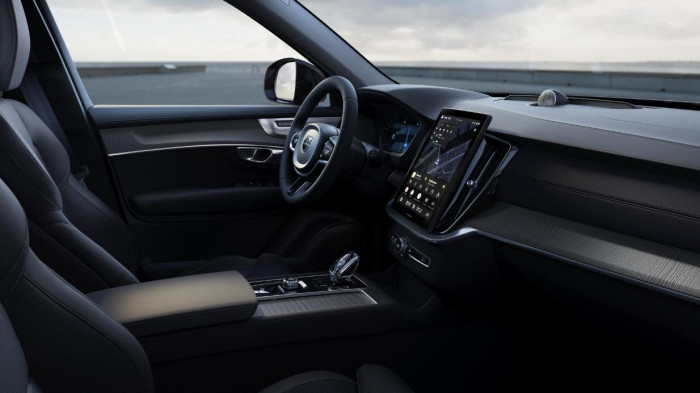 Volvo XC90 B5 AWD DARK PLUS AUT