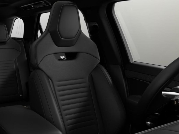 Land Rover Range Rover Sport P635 SV BLACK AWD AUT