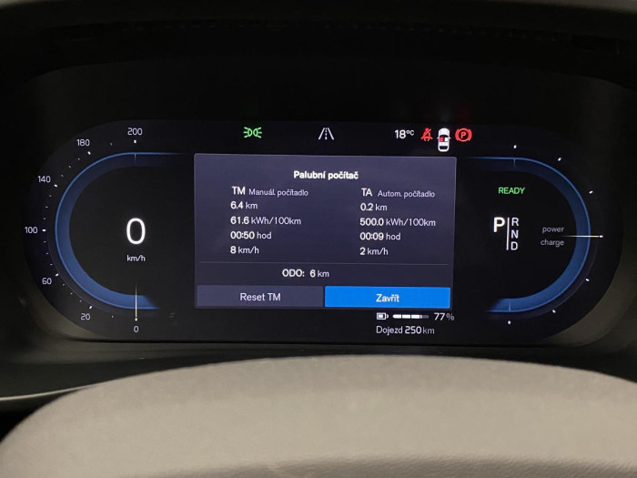 Volvo XC40 PURE ELECTRIC RECHARGE PLUS Plus