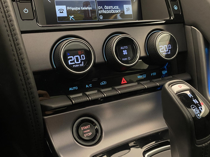 Jaguar F-Type R AWD AUT REZERVACE