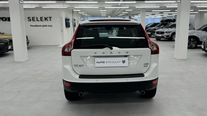 Volvo XC60 D5 AWD SUMMUM REZERVACE 2.4 d Summum