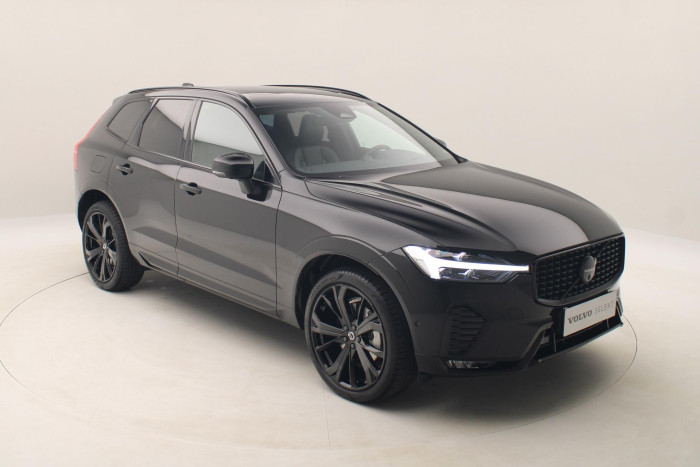 Volvo XC60 B5 AWD ULTIMATE BE REZERVACE