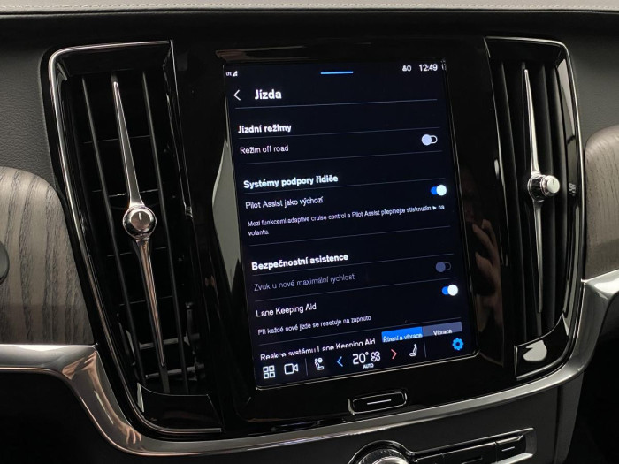 Volvo V90 B4 AWD AUT CROSS COUNTRY PLUS 2.0 Plus