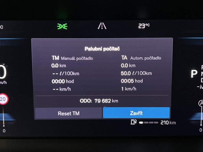 Volvo XC90 B5 AWD CORE 7MÍSTNÁ AUT  CZ
