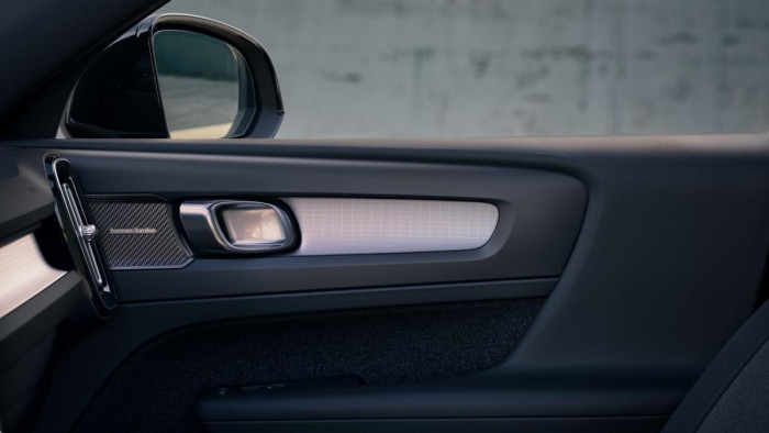 Volvo XC40 B3 AUT DARK PLUS 2.0 Plus