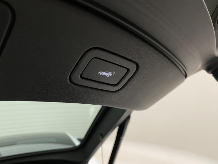 Jaguar F-Type R AWD AUT REZERVACE