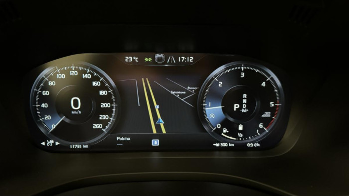 Volvo XC60 B5 AWD INSCRIPTION REZERVACE
