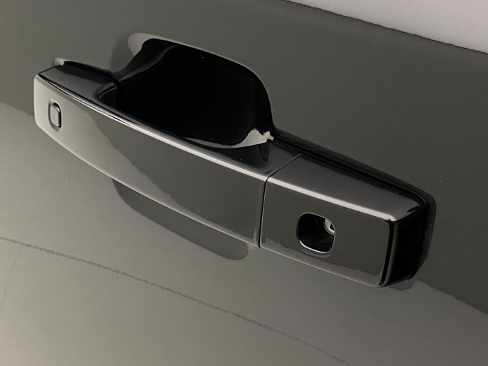 Land Rover Defender 110 D250 X-DYNAMIC SE AWD AUT 3.0 d Dynamic SE