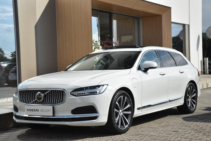 Volvo V90 T6 AWD RECHARGE AUT 1.maj.