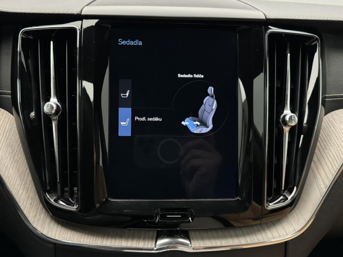 Volvo XC60 D4 AWD INSCRIPTION AUT 2.0 d