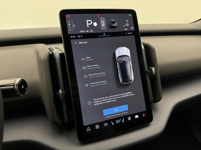 Volvo EX30 PURE ELECTRIC RECHAR. CORE RWD