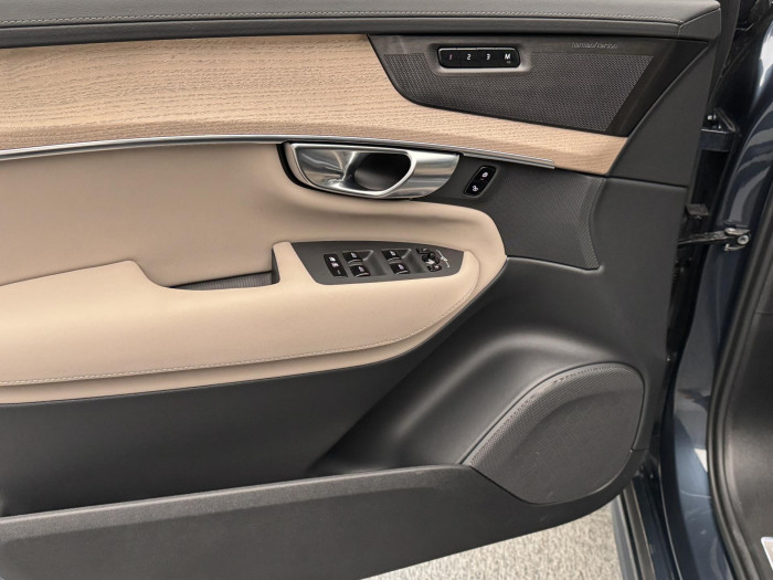 Volvo XC90 T8 AWD RECHARGE CZ REZERVACE