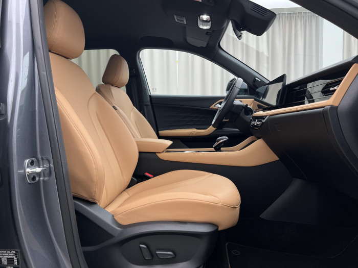 MG HS 1.5 TGI EXCLUSIVE AUT CZ 1.maj 1.5 Exclusive
