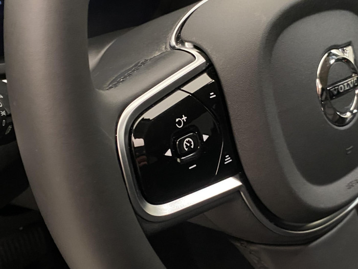 Volvo V60 CC B5 AWD PLUS AUT 1.maj.