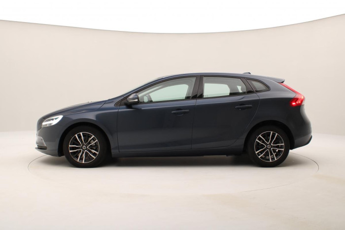 Volvo V40 T2 BLACK EDITION NAVIGACE 2.0 Edition