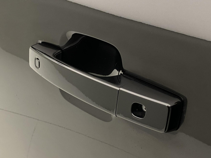 Land Rover Defender D300 SE AWD AUT CZ REZERVACE 3.0 d SE