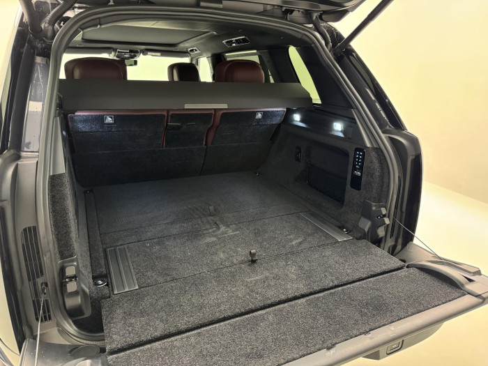 Land Rover Range Rover P530 AUTOBIOGRAPHY REZERVACE