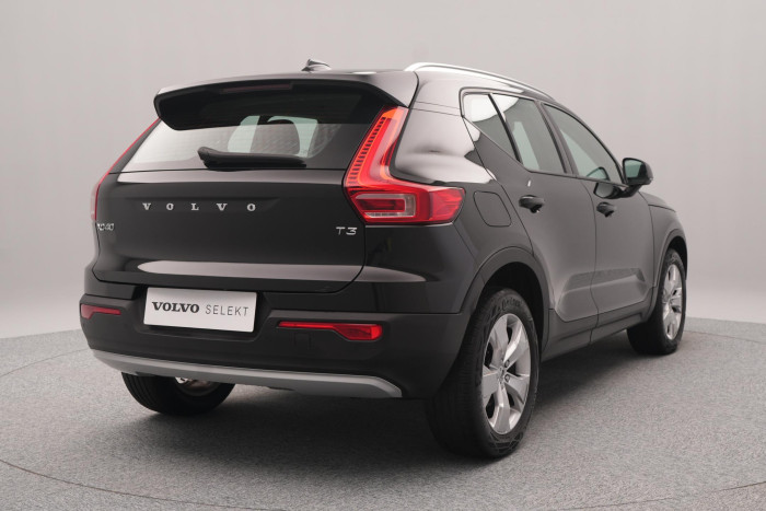 Volvo XC40 T3 MOMENTUM CZ 1.maj 1.5 Momentum