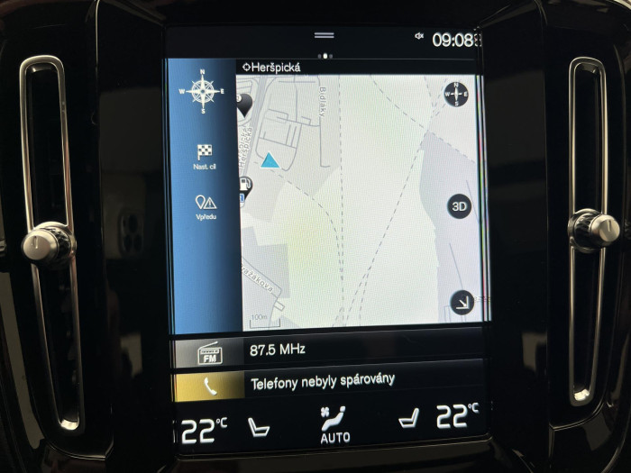 Volvo XC40 T2 MOMENTUM PRO 1.maj. 1.5 Momentum