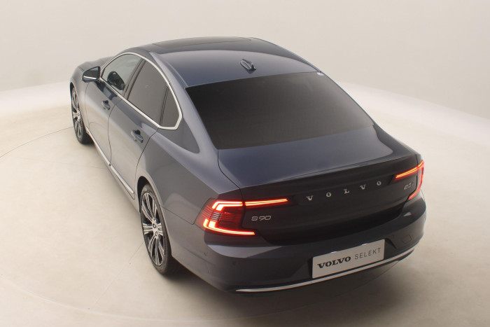 Volvo S90 B5 AWD ULTIMATE BRIGHT 1.maj