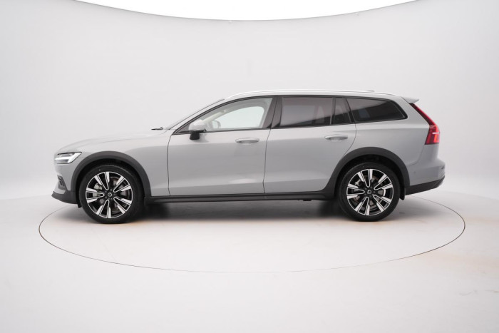 Volvo V60 CC B5 AWD PLUS BRIGHT 1.maj