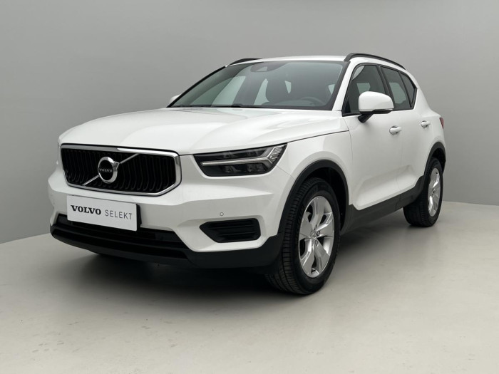 Volvo XC40 T2 MOMENTUM CZ 1.5 Momentum