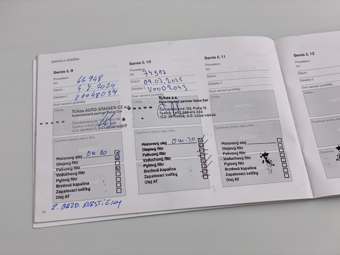 Volvo V40 T2 KINETIC CZ