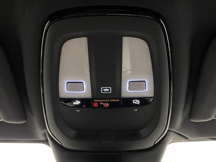 Volvo V60 B4 DARK PLUS AUT CZ