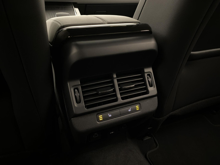 Land Rover Range Rover Evoque D200 R-DYNAMIC SE  AWD AUT 2.0 d Dynamic SE