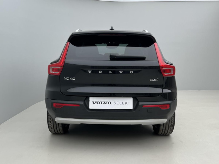 Volvo XC40 D4 AWD MOMENTUM AUT 2.0 d Momentum