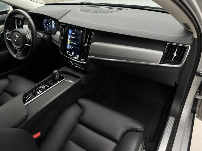 Volvo V90 B4 AWD MOMENTUM PRO AUT 2.0 Momentum