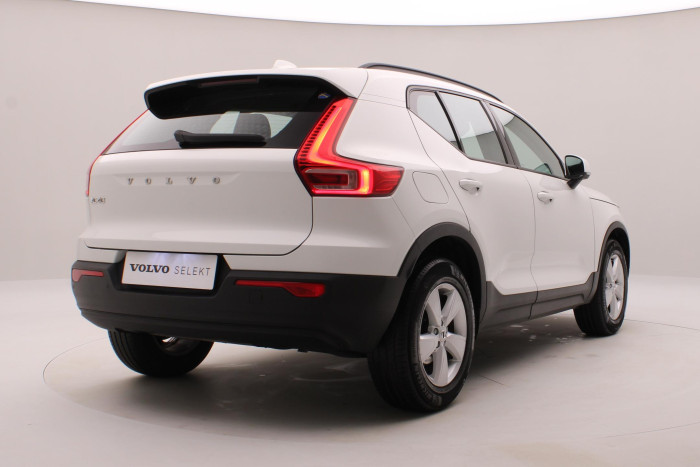 Volvo XC40 T3 KINETIC AUT CZ 1.maj