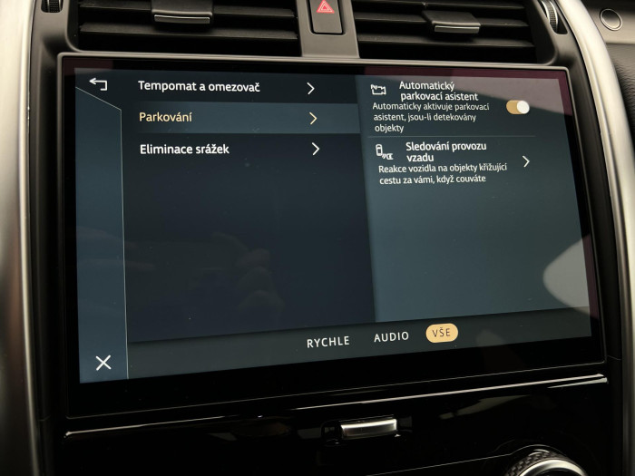 Land Rover Discovery D250 R-DYNAMIC SE AWD AUT 3.0 d Dynamic SE