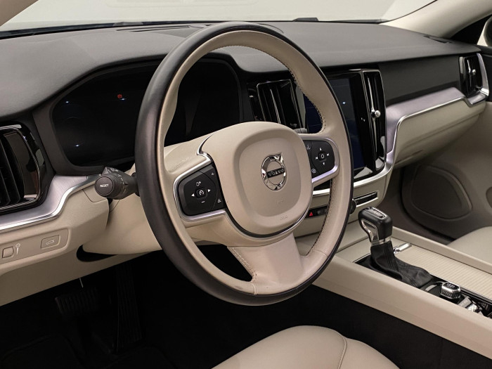 Volvo V60 D4 MOMENTUM AUT 2.0 d Momentum