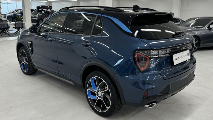 Lynk & Co 01 PHEV DCT AUT