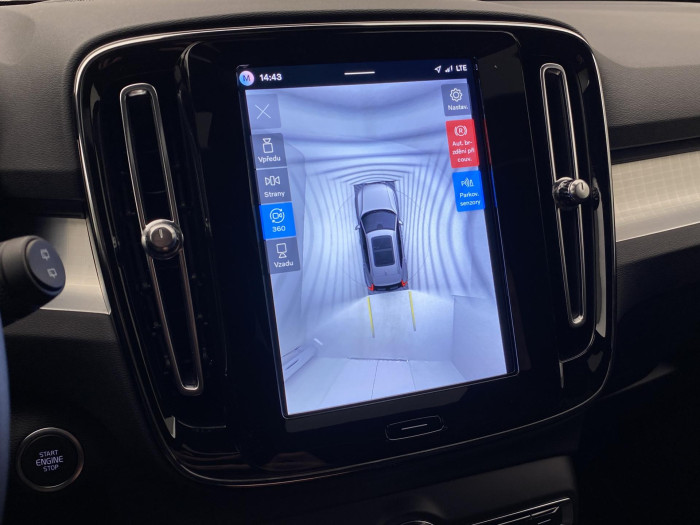 Volvo XC40 B4 AUT DARK PLUS