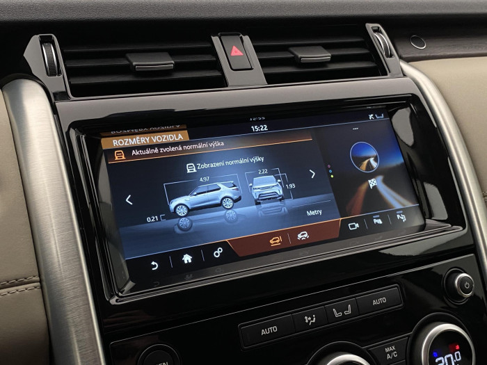 Land Rover Discovery 3,0 Sd6 AWD HSE REZERVACE