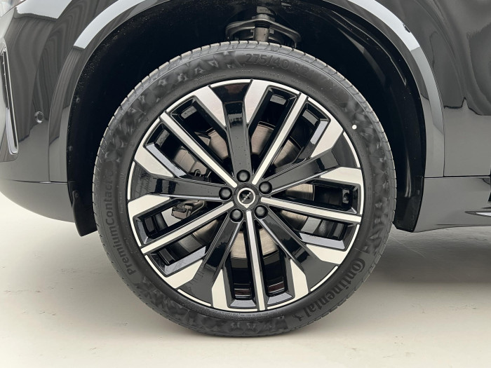 Volvo XC90 T8 AWD RECHARGE DARK PLUS AUT