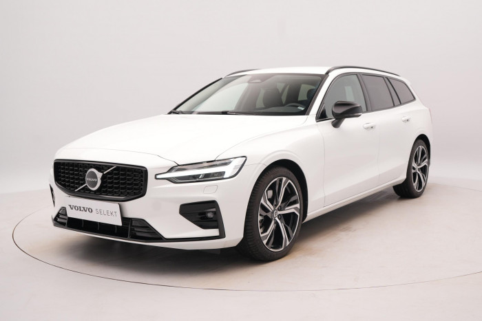 Volvo V60 B4 PLUS DARK AUT 1.maj.
