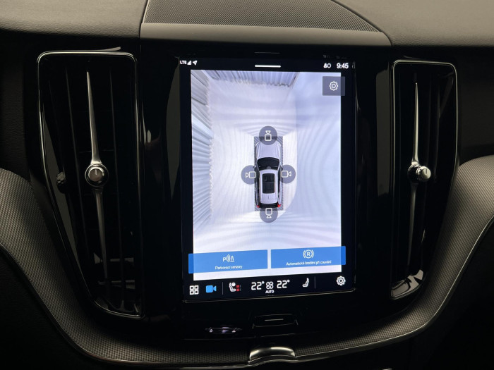 Volvo XC60 B5 AWD BLACK EDITION AUT CZ 2.0 Edition