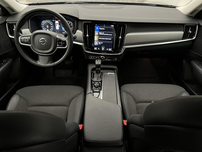 Volvo S90 T4 MOMENTUM AUT 2.0 Momentum