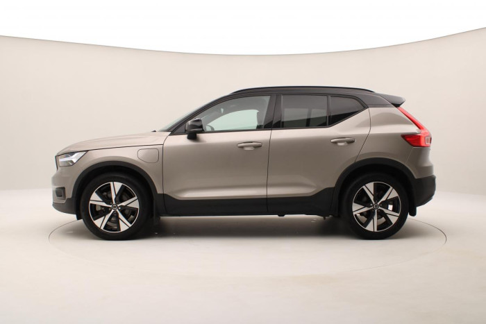 Volvo XC40 T4 R-DESIGN RECHARGE AUT 1.maj