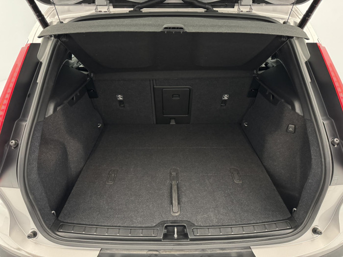 Volvo XC40 B4 CORE AUT 1. maj.