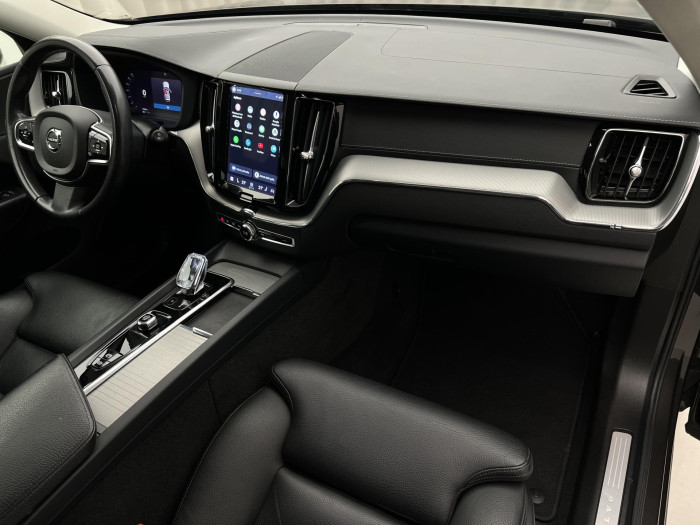 Volvo XC60 B4 INSCRIPTION AUT