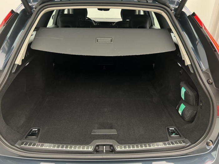 Volvo V90 B4 MOMENTUM AUT 1.maj. 2.0 Momentum