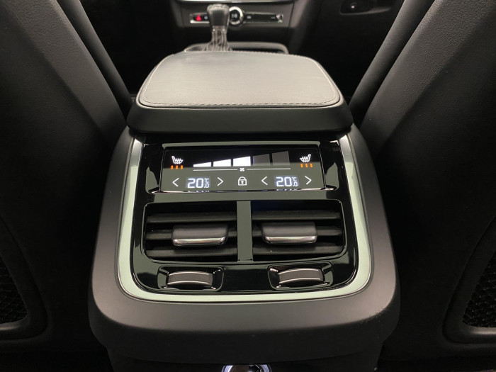 Volvo V90 D4 R-DESIGN AUT 2.0 d