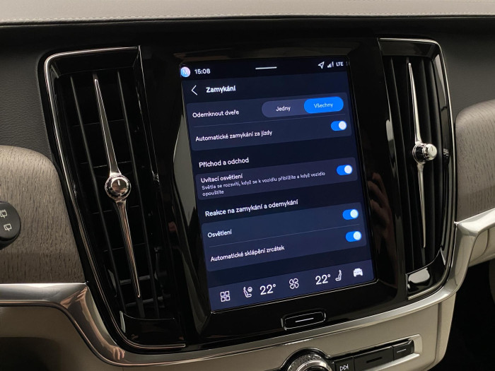 Volvo V90 T6 AWD Plug-in BRIGHT PLUS